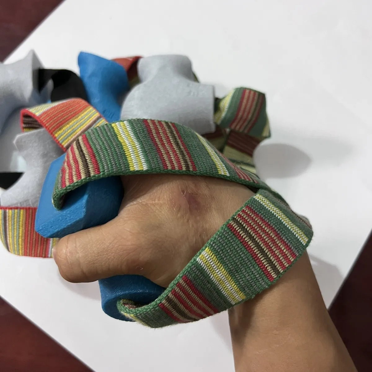 Profesjonalny wzmacniacz nadga – Grip Strengthener Pro recenzja i cena